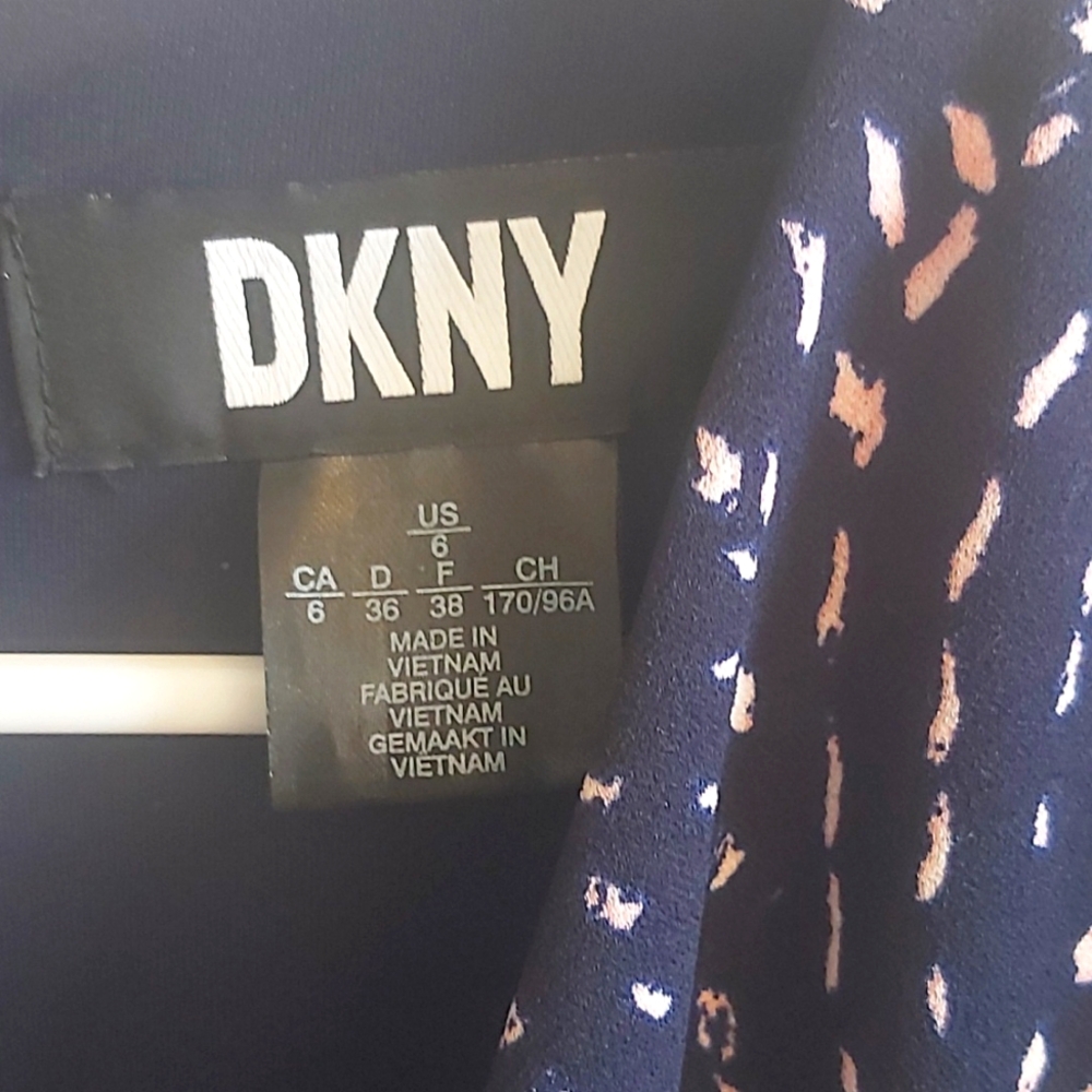New with out tag DKNY dress
